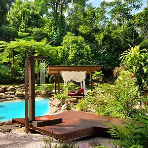 Misty Mountains Rainforest Retreat Villa